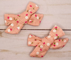 School Girl Clip Peachy blooms